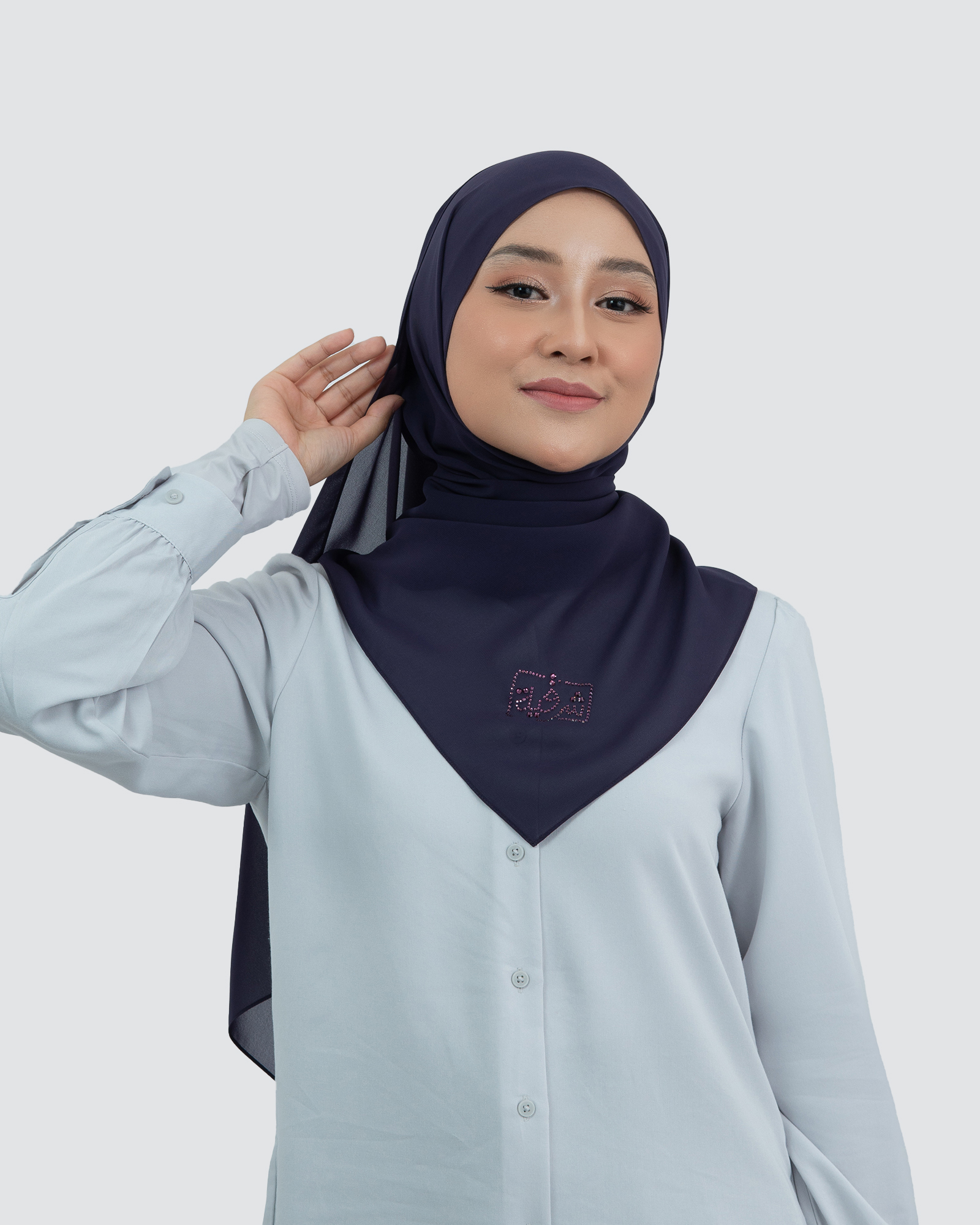 Reem Signature Swarovski Shawl - Mulberry