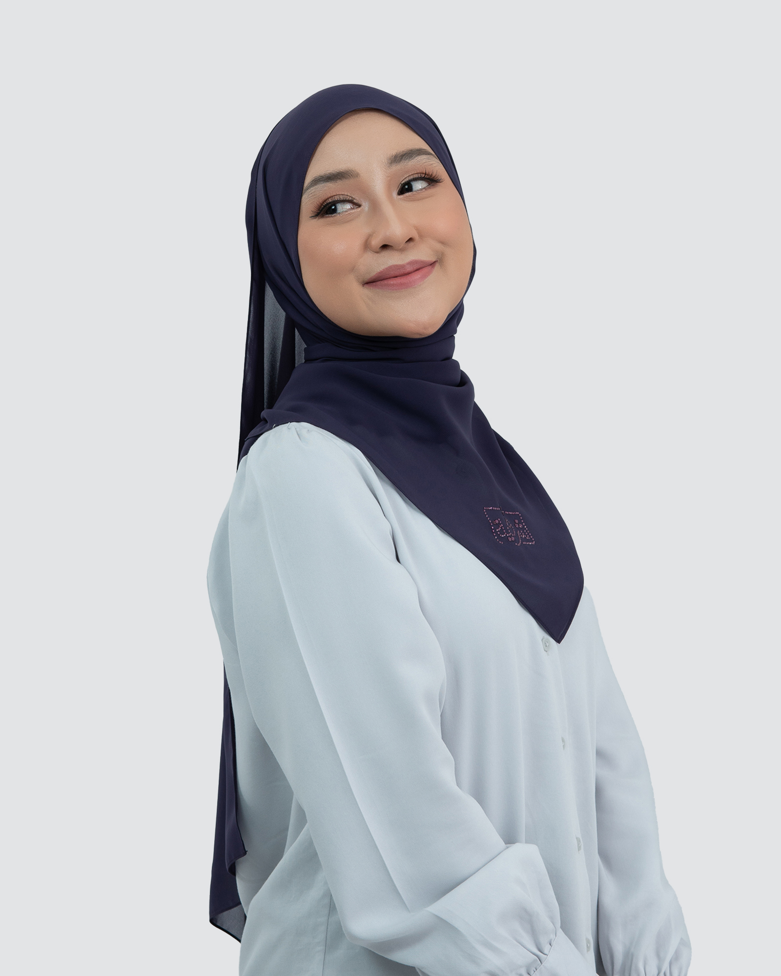 Reem Signature Swarovski Shawl - Mulberry