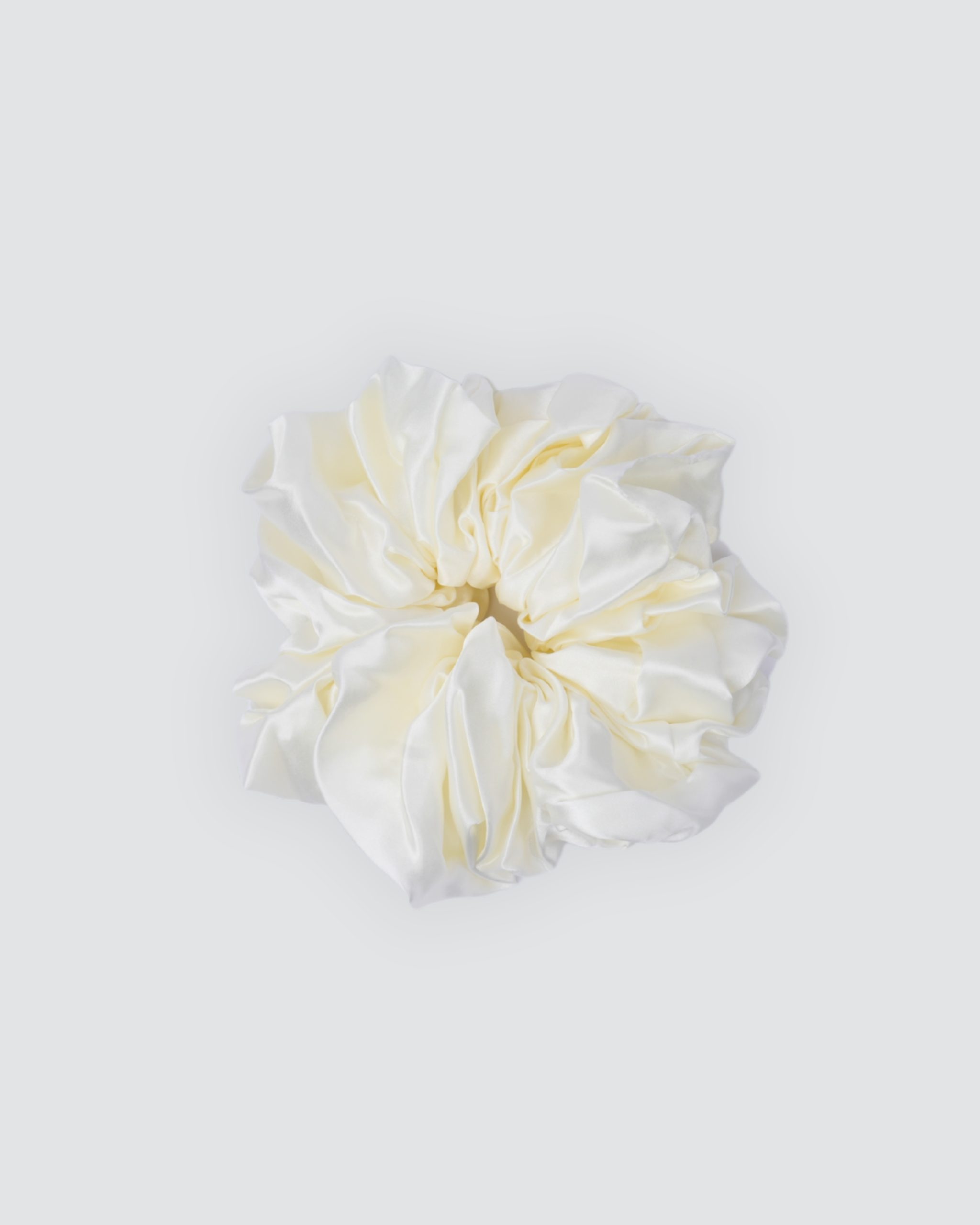 Scrunchie Shimmer Satin - Off White