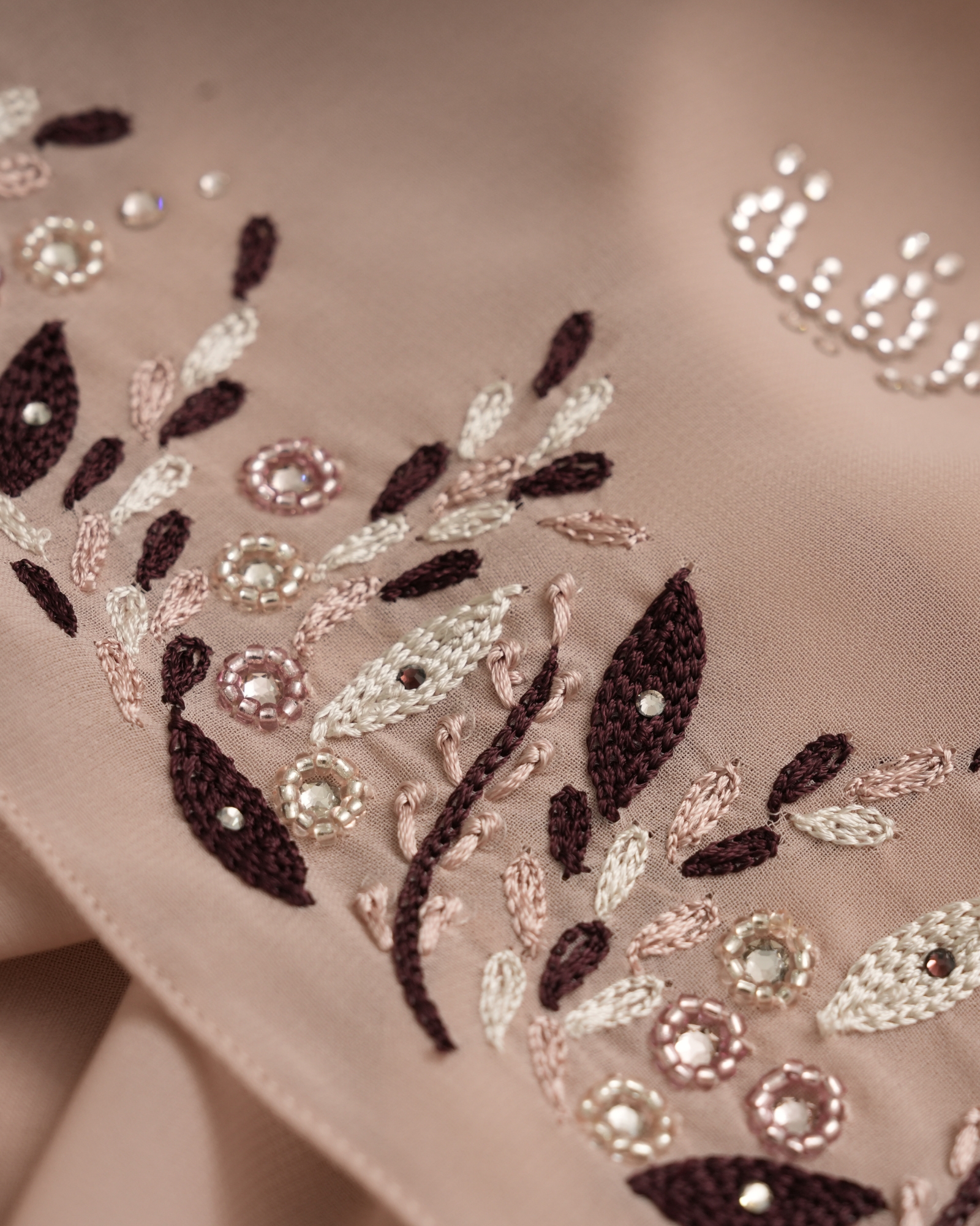 Shahd Embroidery Beads Shawl - Ginger