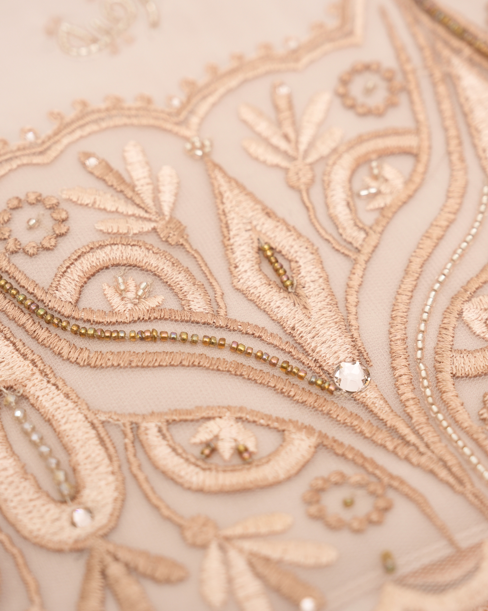 Duha Lace Beads Shawl - Almond