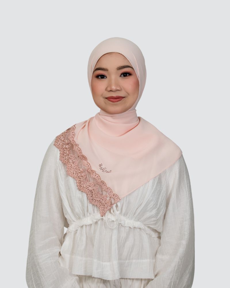 Zea Lace Shawl - Bella Mia