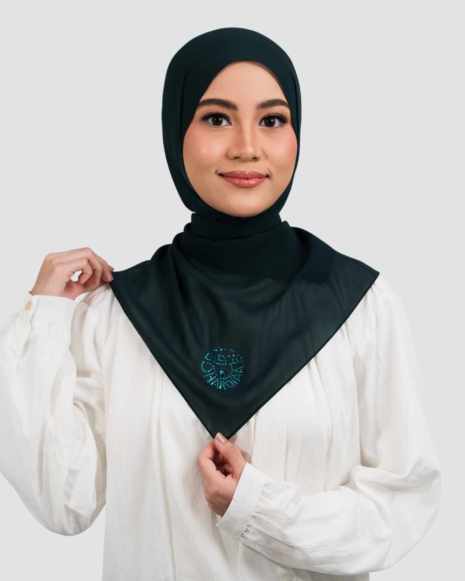 Signature Swarovski Logo Shawl - Ivy